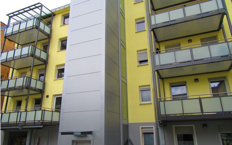 Mietwohnung in einem komplett sanierten Mehrfamilienhaus in Stuttgart - West