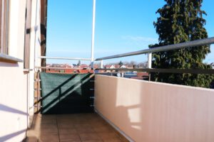 Balkon von Eigentumswohnung in 70499 Stuttgart - Weilimdorf