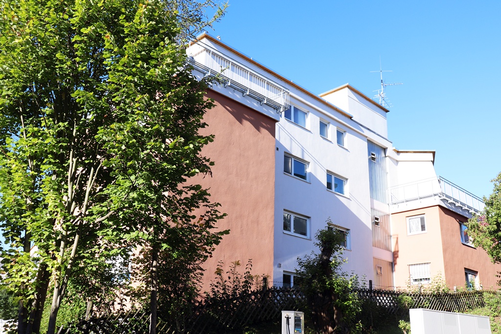 Foto Hausansicht 3,5Zimmer Eigentumswohnung in 70469 Stuttgart zum Kauf